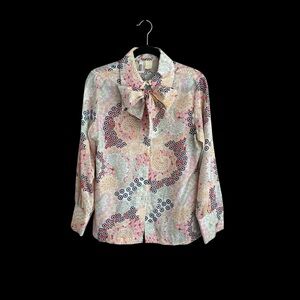 VINTAGE 1970s Cotton Pussybow Dagger Collar Blouse Montgomery Ward